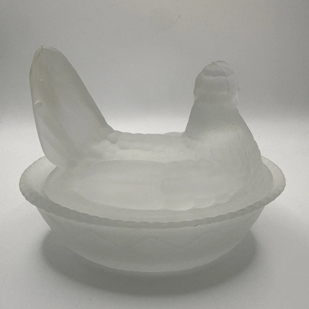 Vintage Westmoreland Frosted Glass Hen on Nest Covered Candy Dish 7